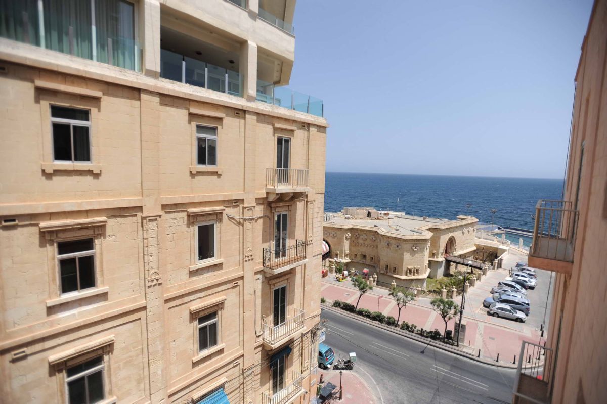 Astra Hotel Sliema Eksteriør billede