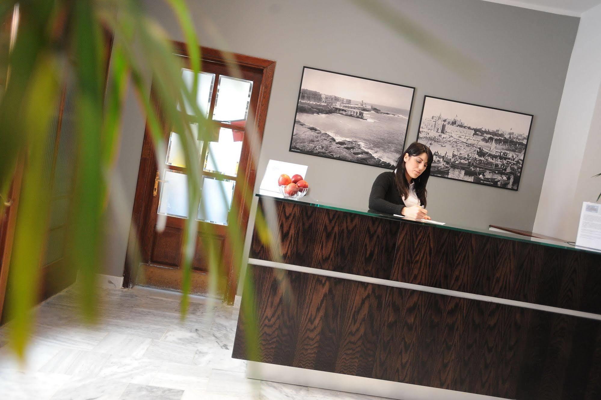 Astra Hotel Sliema Eksteriør billede